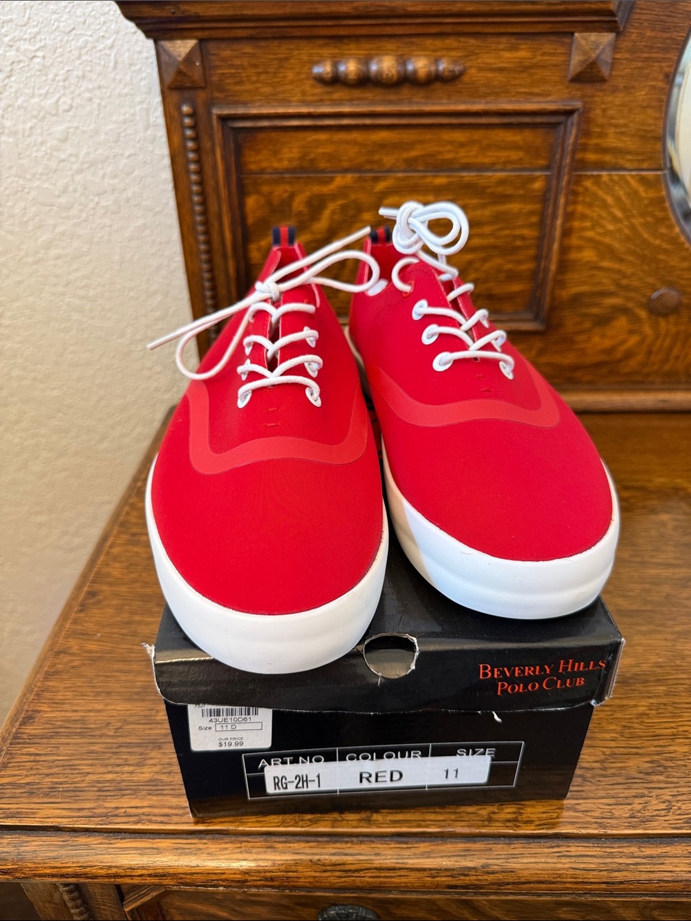 Beverly Hills Polo Club Men's Bright Red Low-Top Sneakers